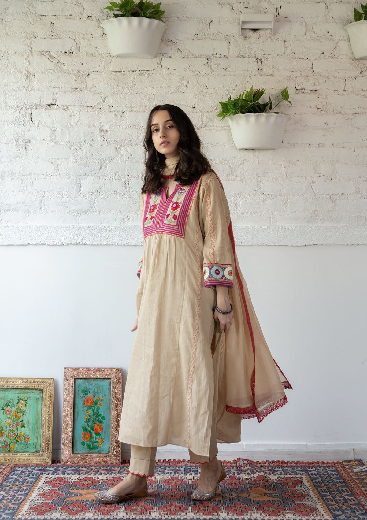 Sabina Kalidar Kurta